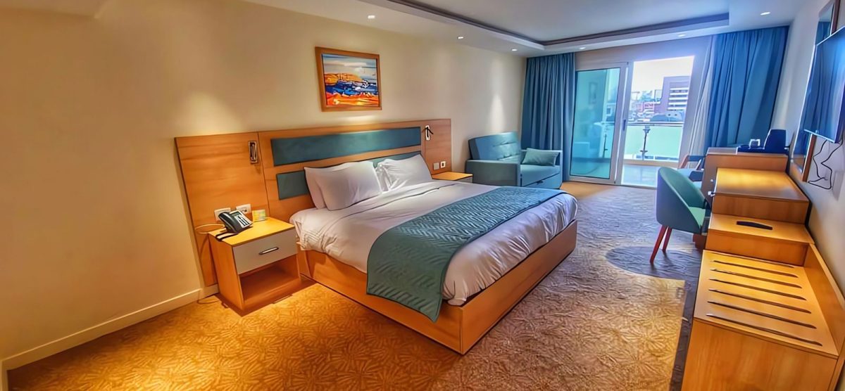 Royal Garden Hotel