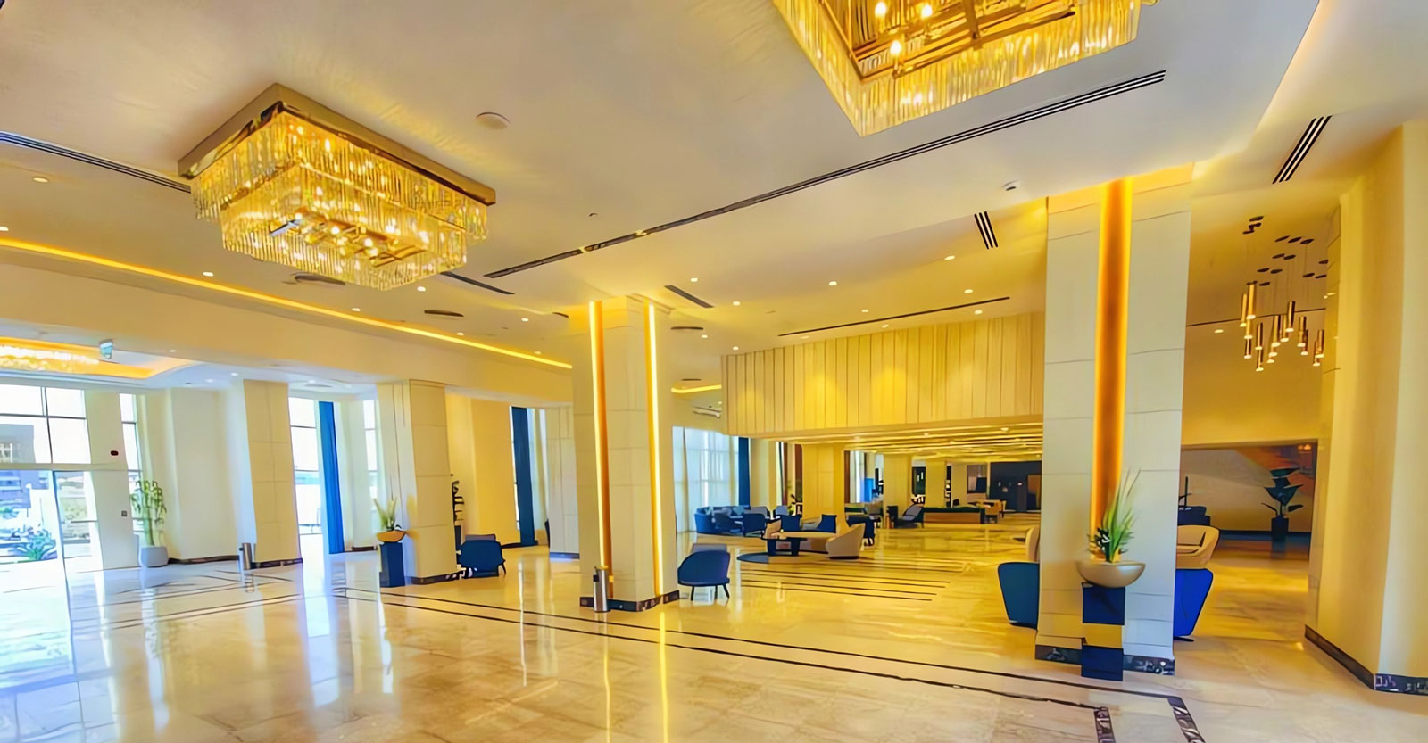 Royal Palace Hotel